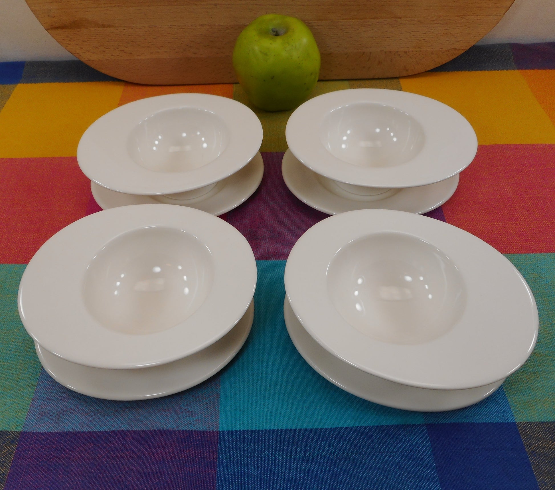 Villery & Boch 4 Set Party All White Individual Bowls/Saucers