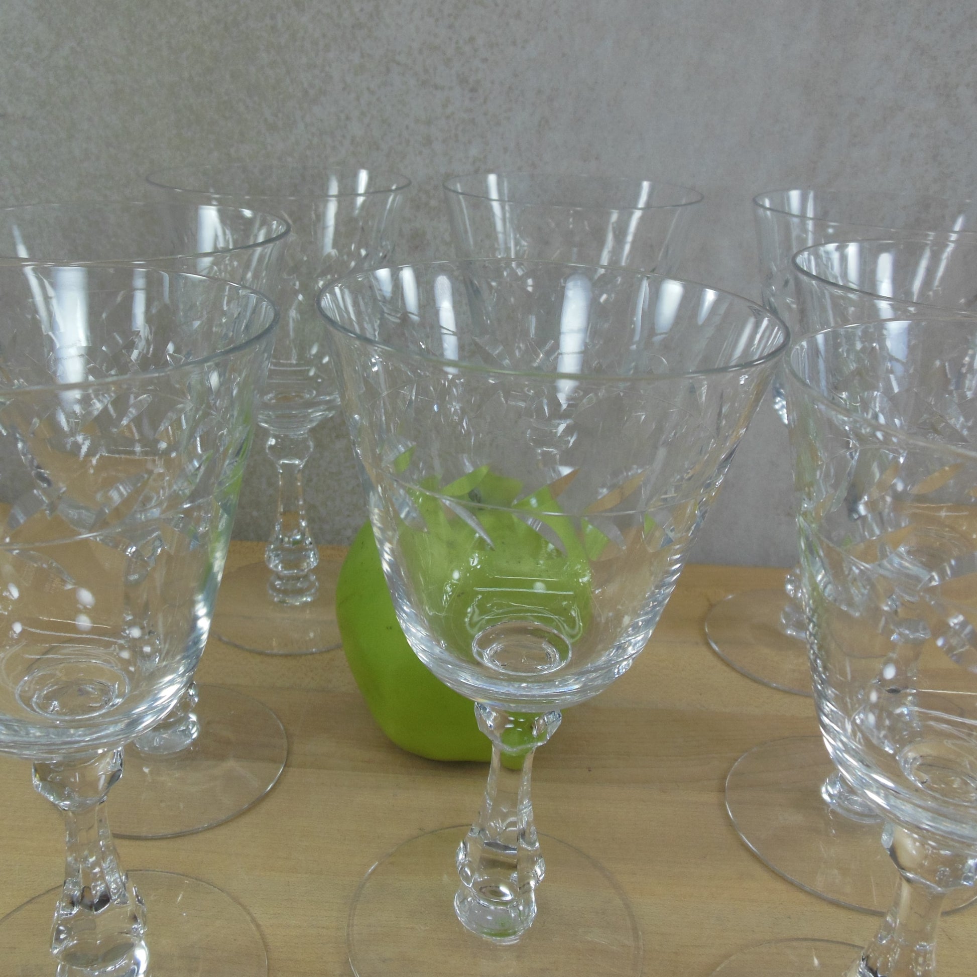 Cambridge Glass Laurel Wreath Stem 3700- Water Glasses Stemware 8 Set Vintage