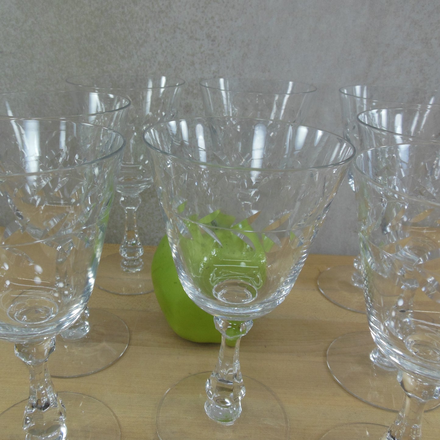 Cambridge Glass Laurel Wreath Stem 3700- Water Glasses Stemware 8 Set –  Olde Kitchen & Home