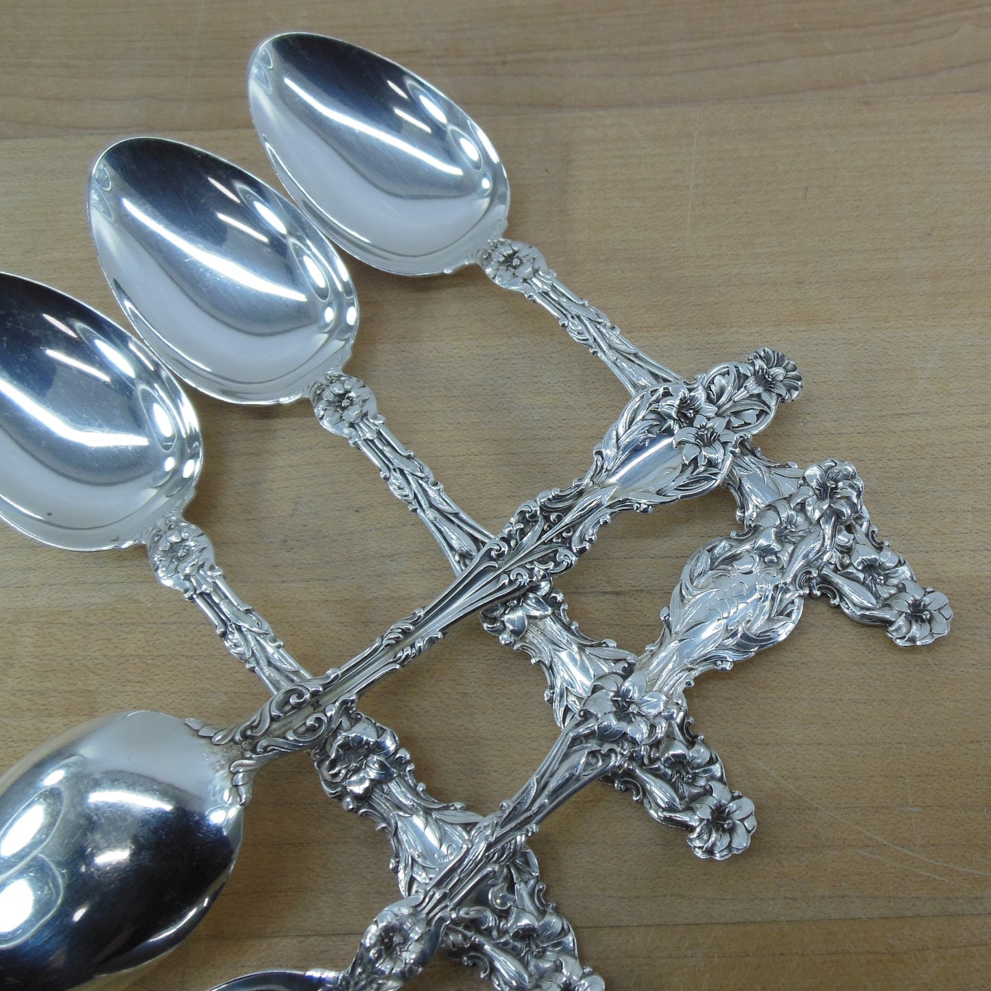 Whiting 1902 Lily Sterling Silver 5 O'Clock Teaspoons 5 Set - Mono S Used