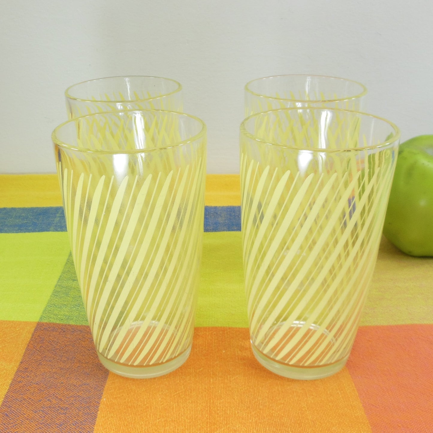 Yellow Swirl Lines Drink Glass Tumbler 4 Set Mid Century