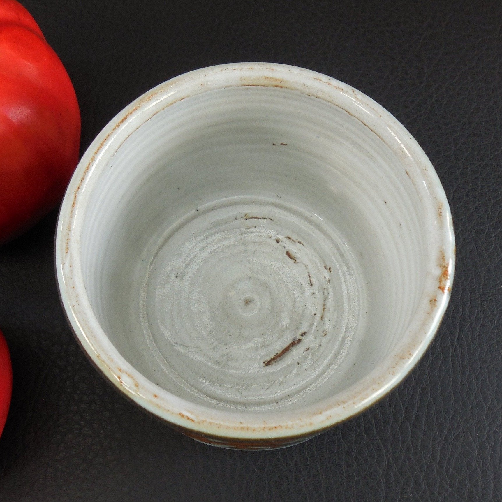 Briglin England Studio Art Pottery - Round Cup Vase Dish - Scroll Brown Black Hand Made Modern
