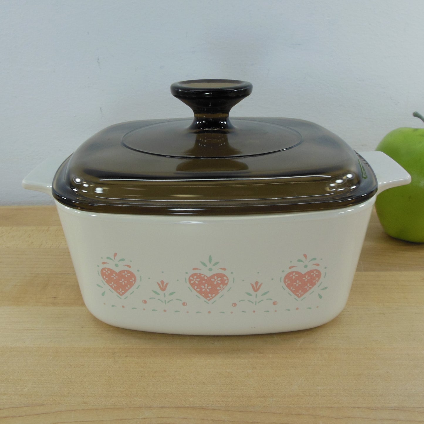 Corning Ware Forever Yours 1.5 Casserole Dish Amber Lid Hearts