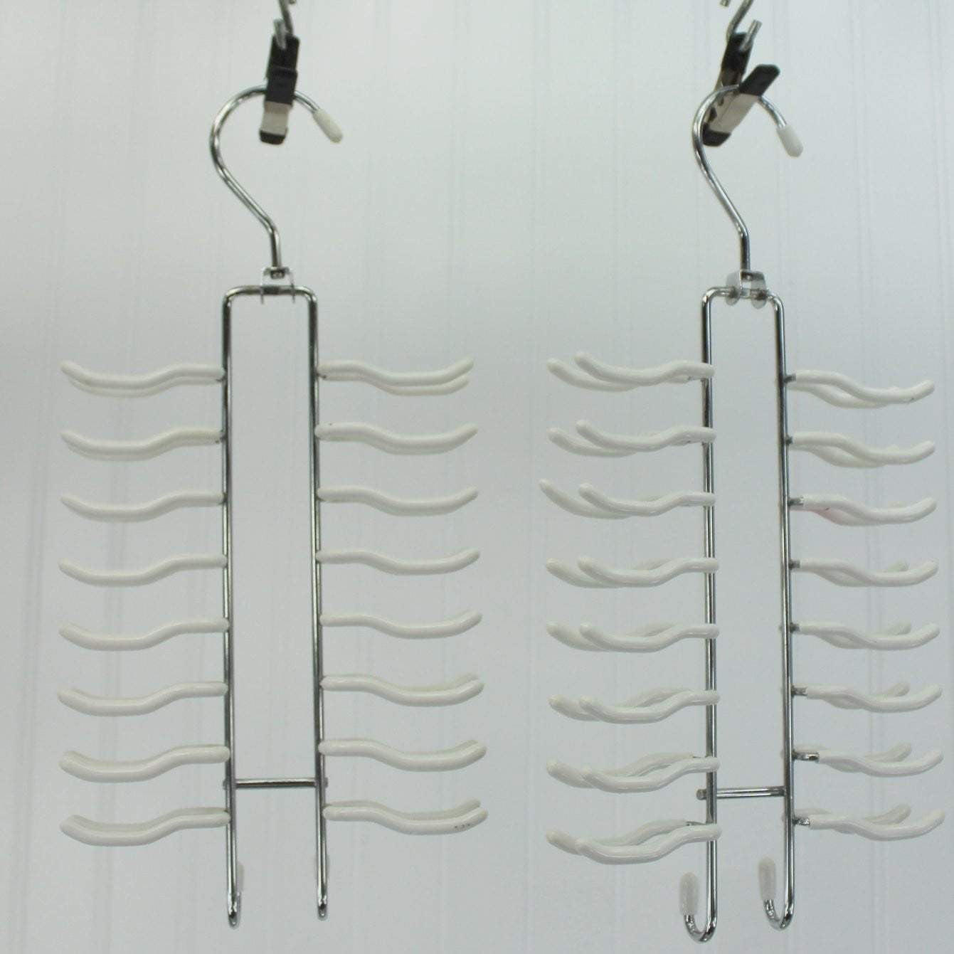 Tie Racks Pair Stainless Plastic Hanger Top Hooks on Bottom hanging rack