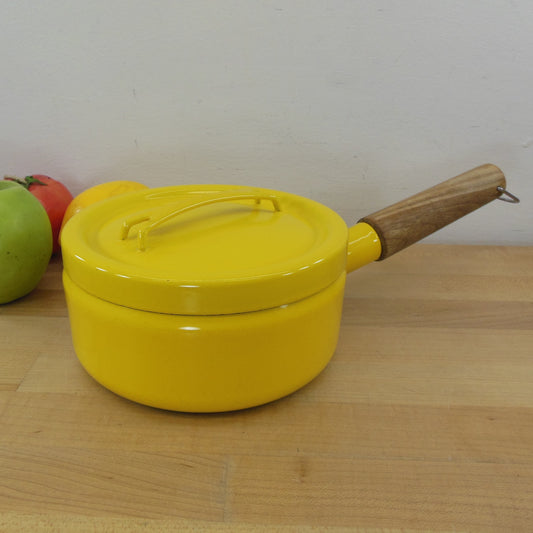 Arabia Finel Seppo Mallat Yellow Enamelware 1.5 Quart Saucepan