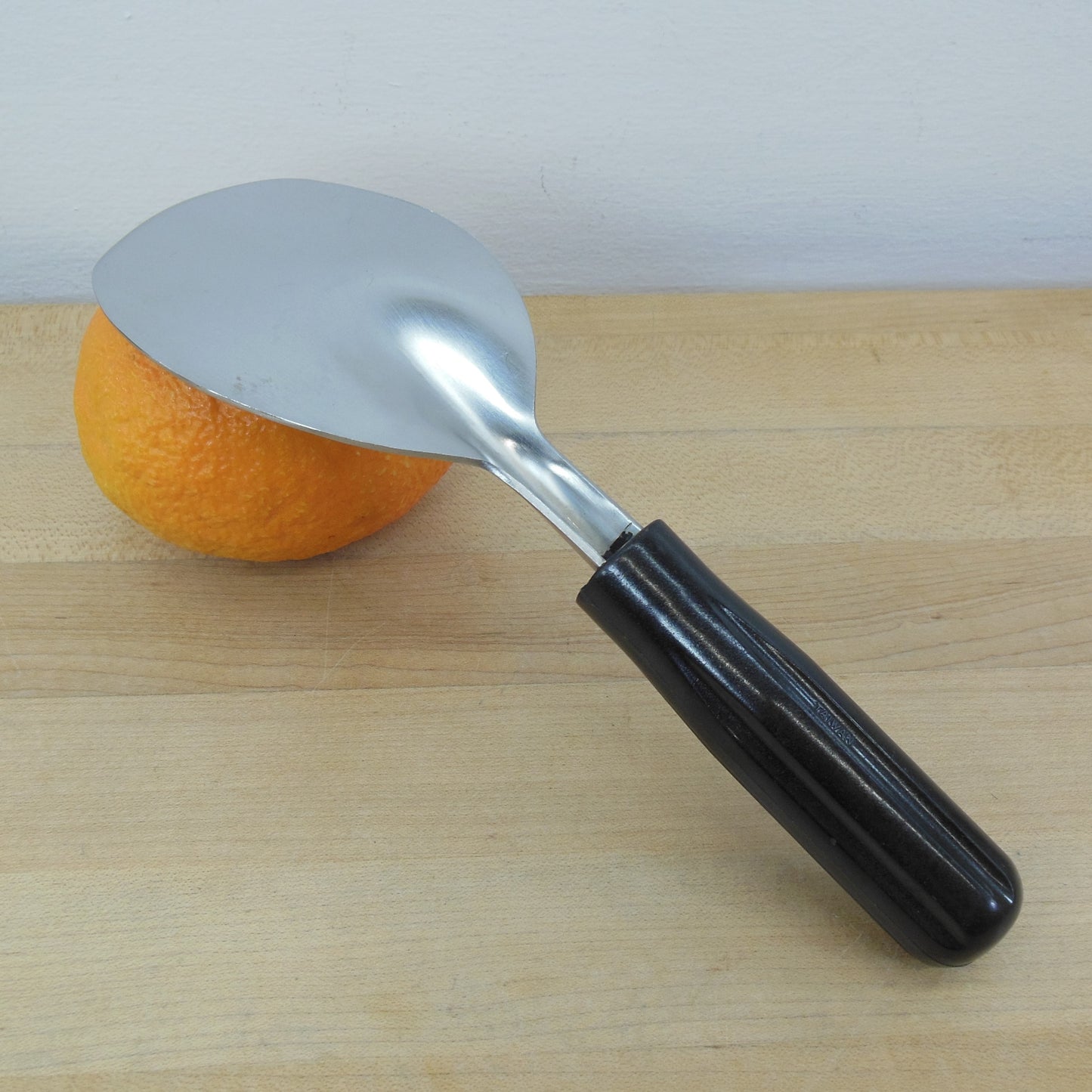 Unbranded Taiwan Heavy Duty Ice Cream Paddle Spade Scoop Stainless Black Handle used