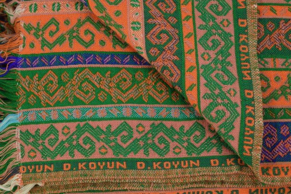 Flat Embroidery Turkey Unique Item Fabric Table Runner Decor Shawl 42" X 90" green