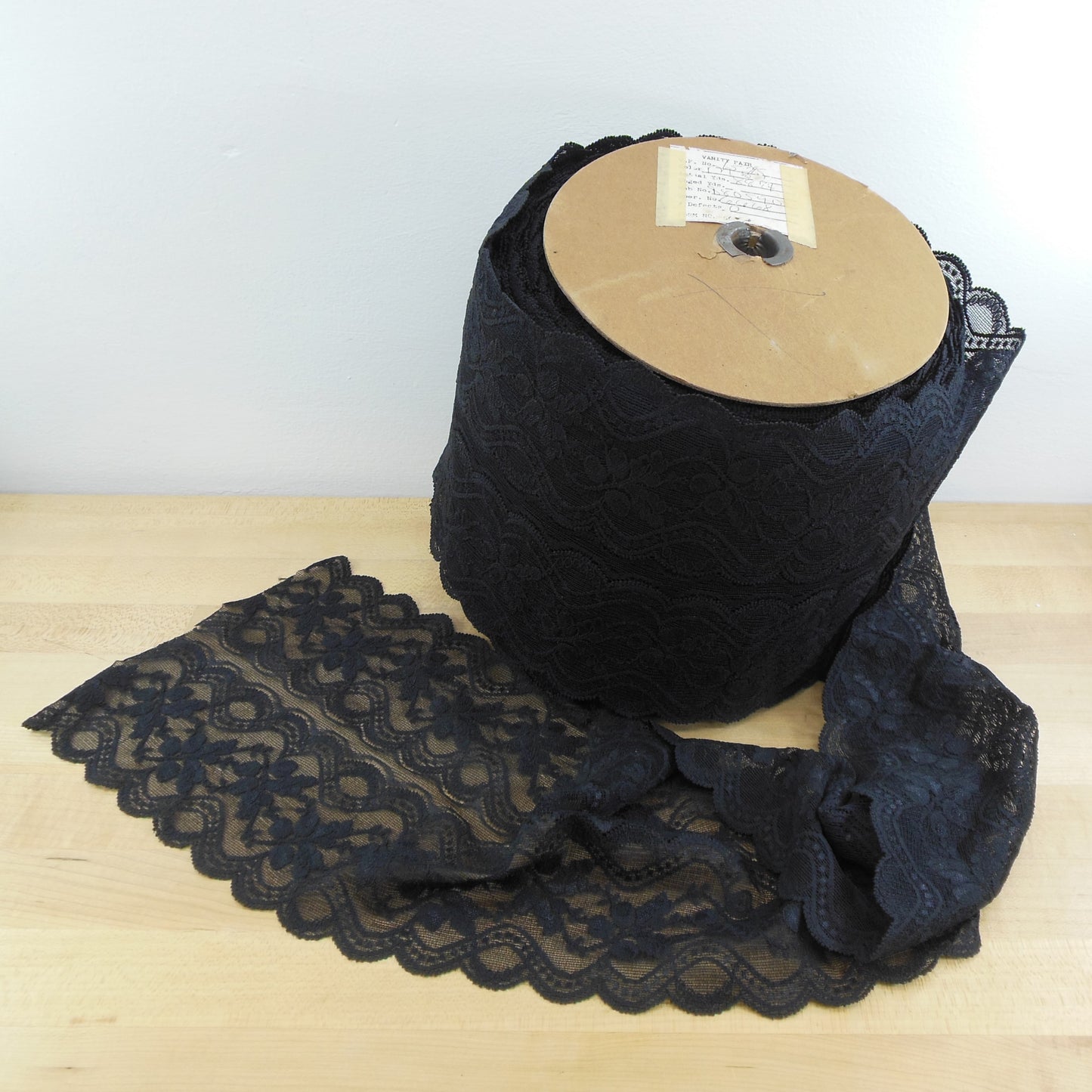 Vanity Fair Roll 88 Yards 7.5" Black Stretch Trimming Lace