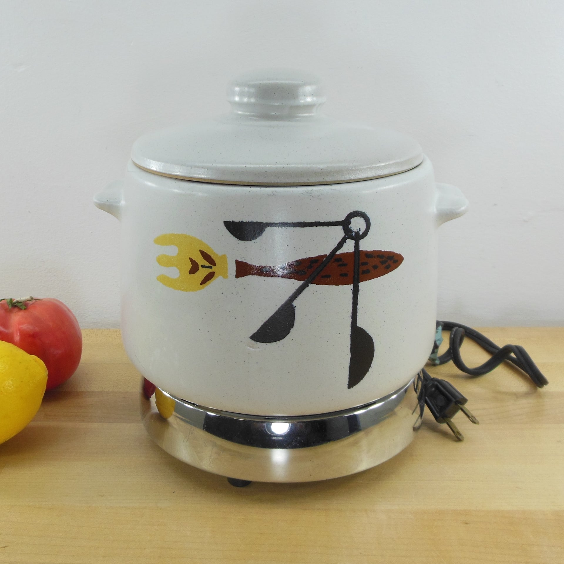 Vintage West Bend Slow Cooker Bean Pot Crockpot MCM Small Appliance -   Log Cabin Decor